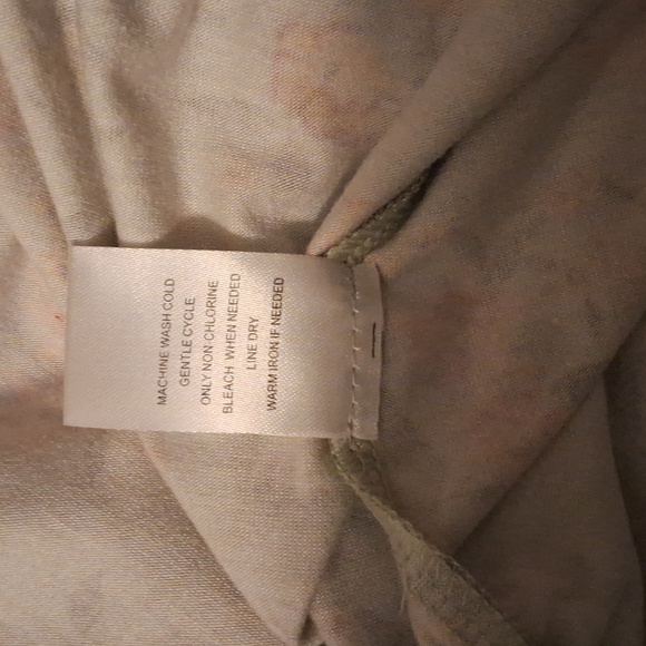 DANIEL RAINN Petite Small floral blouse nwt - Picture 6 of 6